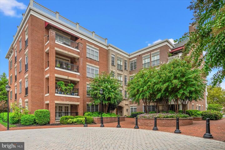 600 Second Street 304  Alexandria VA 22314 photo