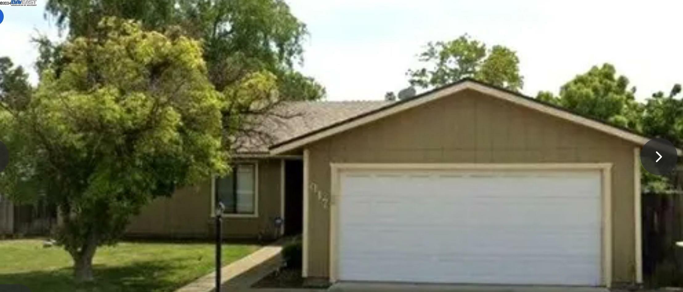 Property Photo:  917 Moffat Dr  CA 93230 