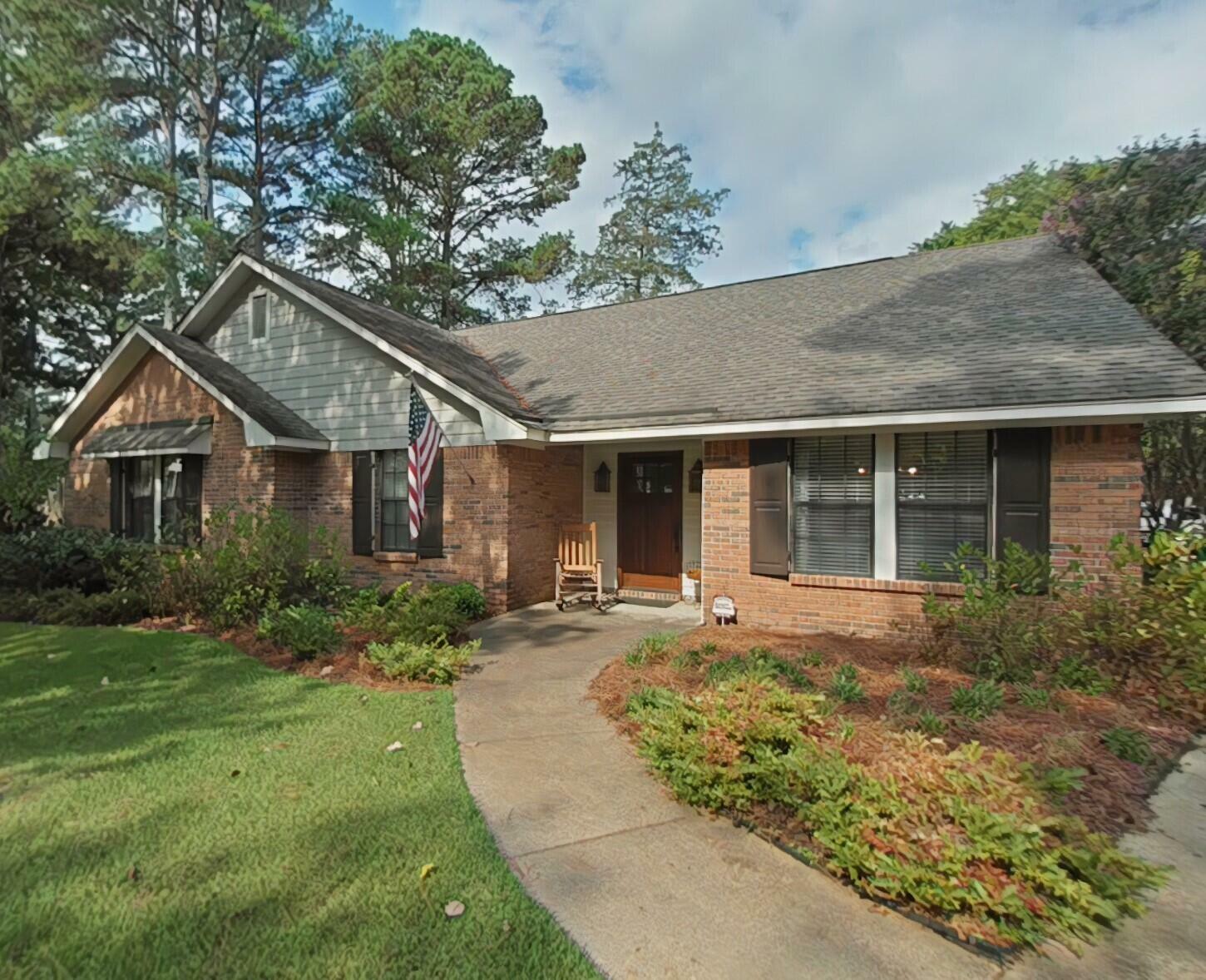 Property Photo:  904 Pine Grove Circle  MS 39759 