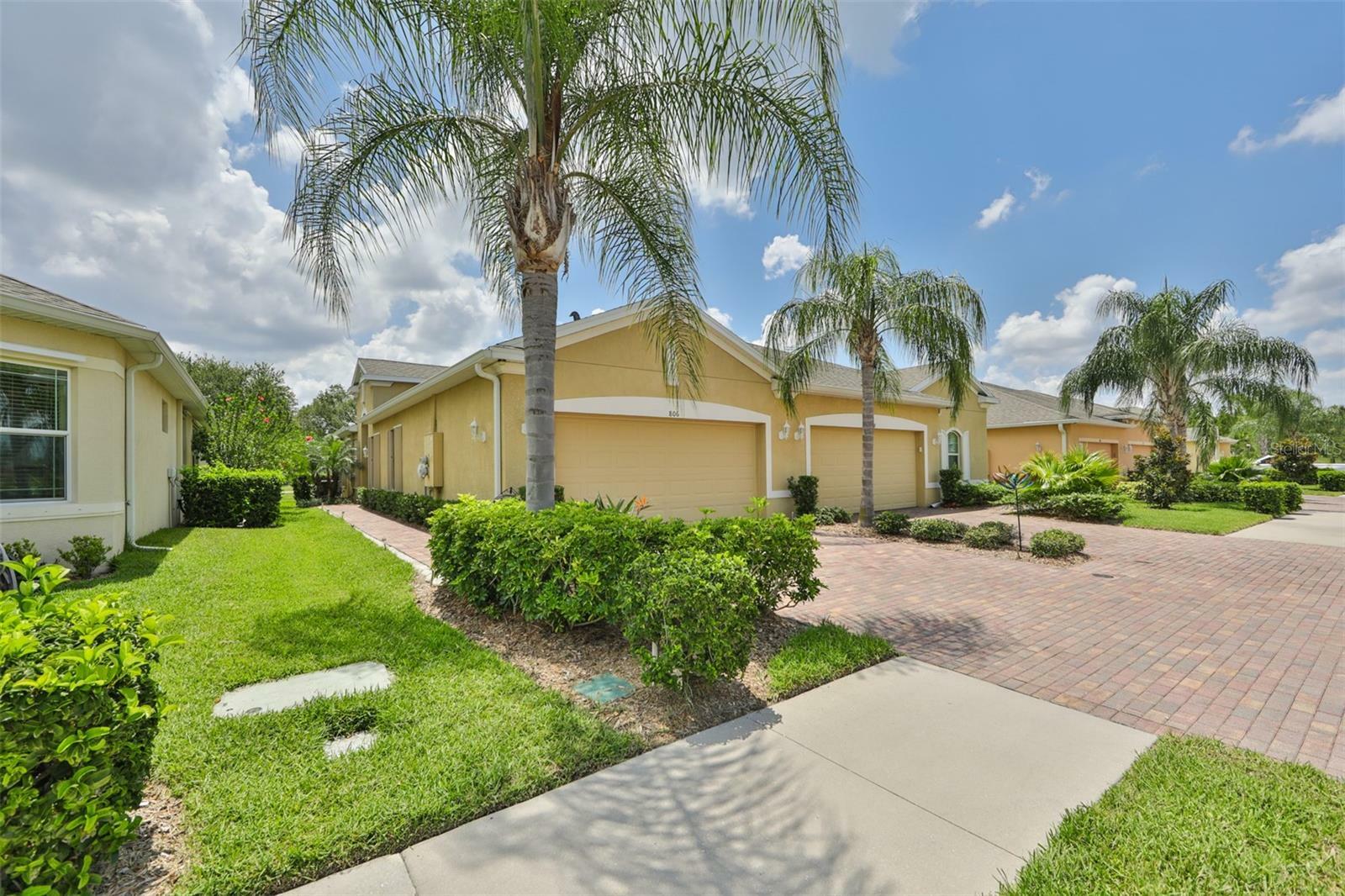 806 Chipper Drive  Sun City Center FL 33573 photo