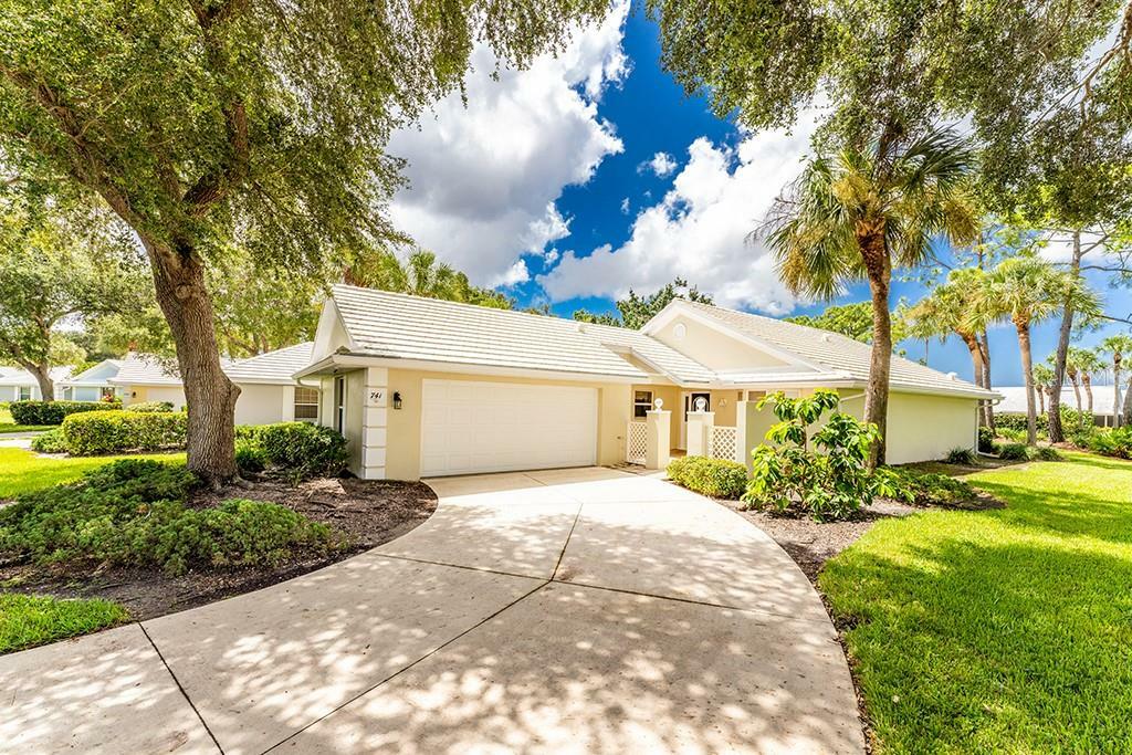 Property Photo:  741 Brightside Crescent Drive  FL 34293 