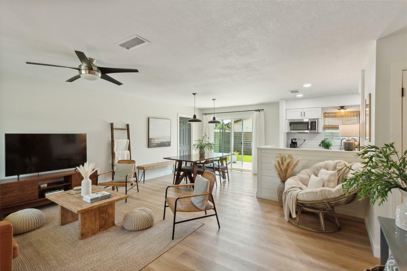 Property Photo:  2018 Arden Drive  FL 34232 