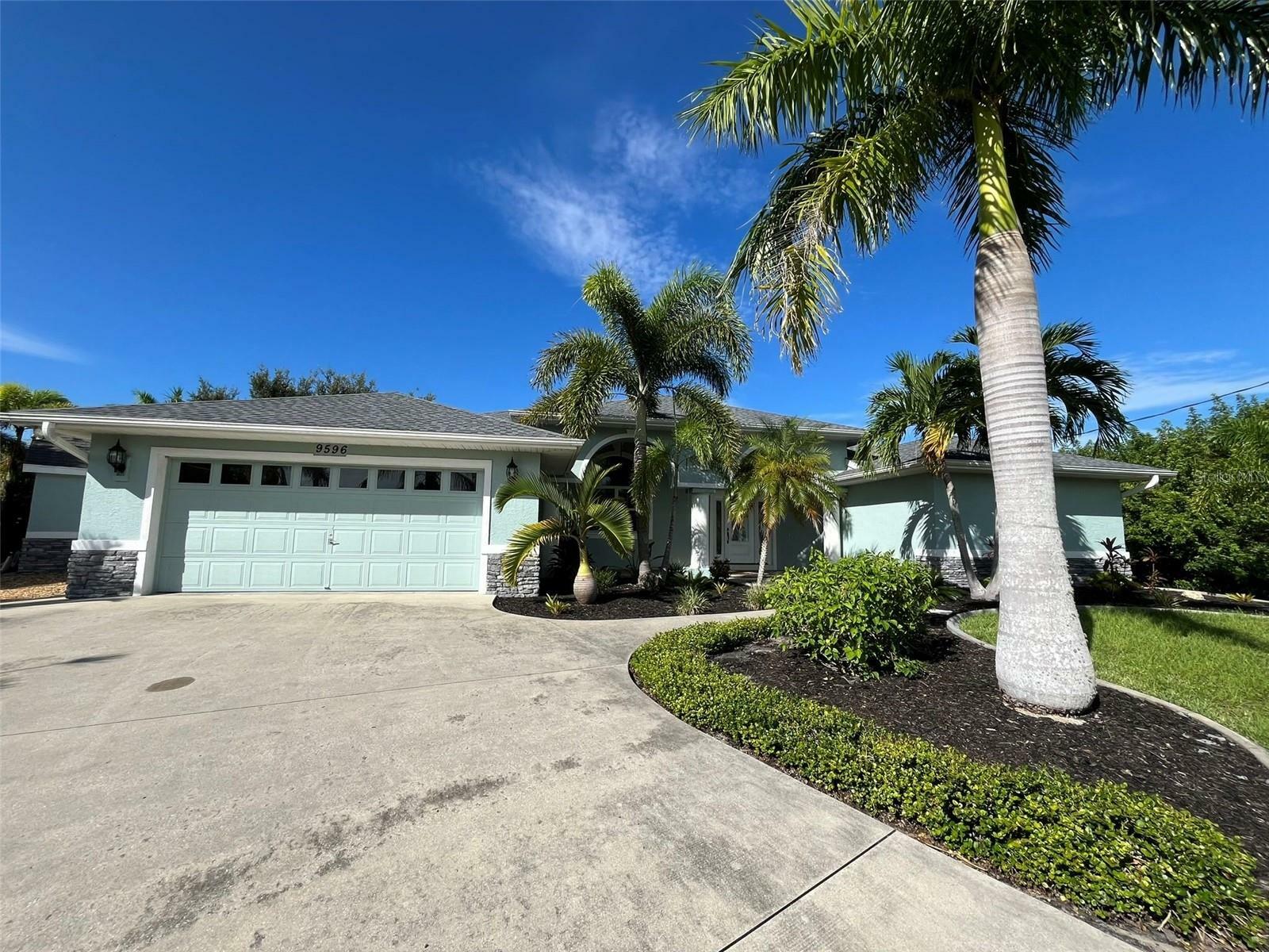 Property Photo:  9596 Arnaz Circle  FL 33981 