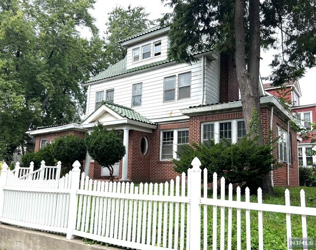 Property Photo:  104 West Grove Terrace  NJ 07111 