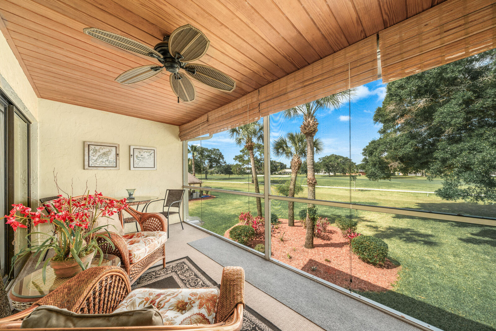 Property Photo: 3833 Edgewater Drive FL 33872