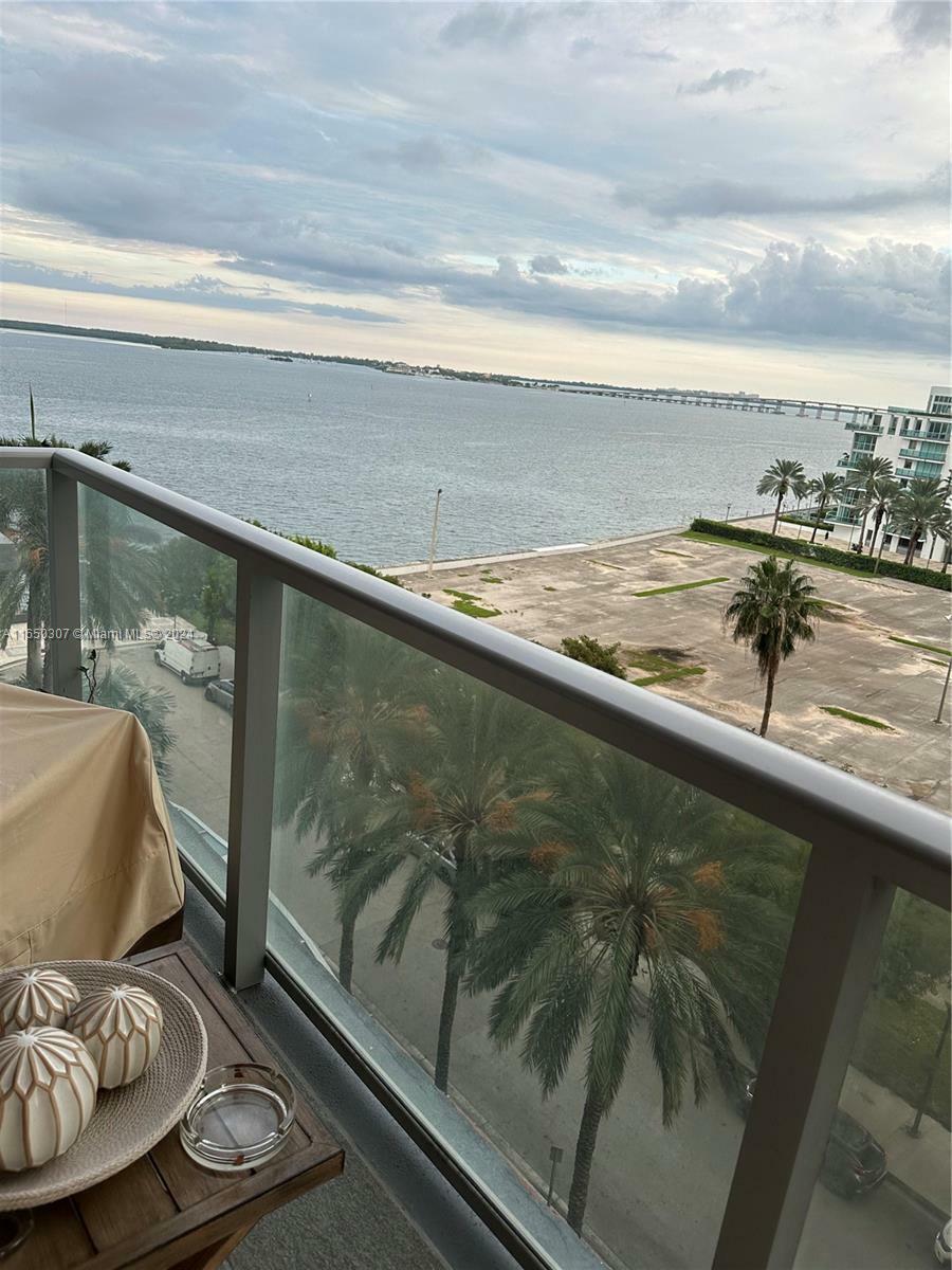 Property Photo:  1155 Brickell Bay Dr 603  FL 33131 