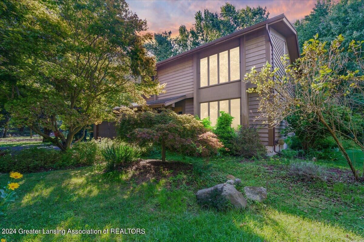 Property Photo: 258 Ruby Way MI 48895