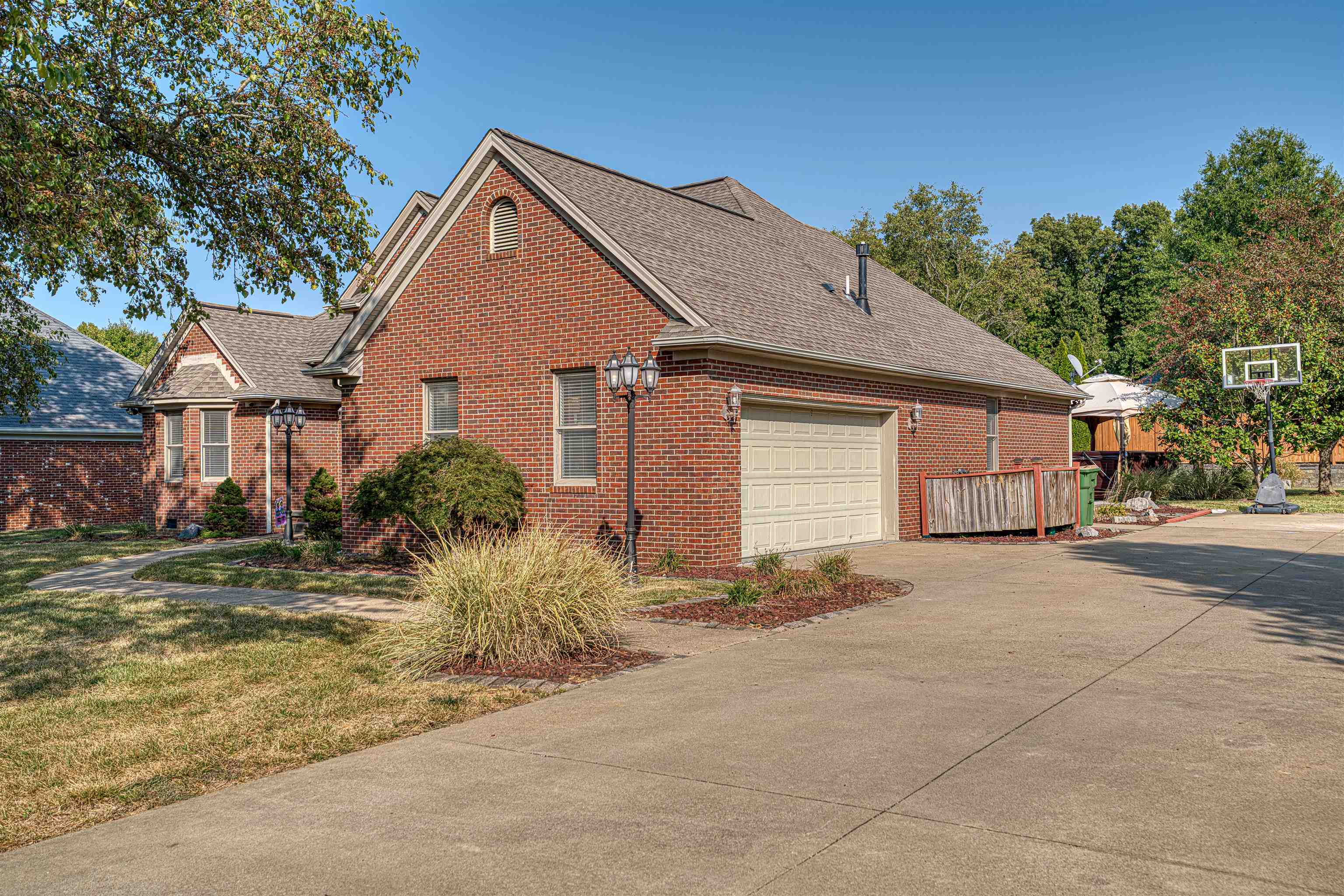 Property Photo:  4020 Denise Drive  KY 42420 