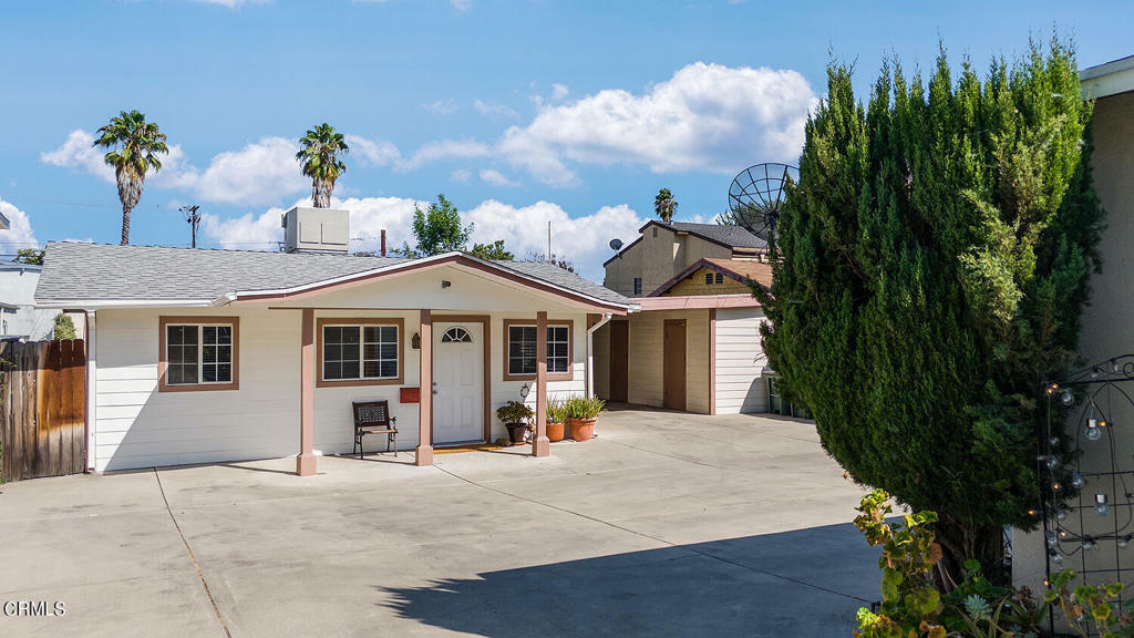 Property Photo:  504 N Catalina Avenue  CA 91106 