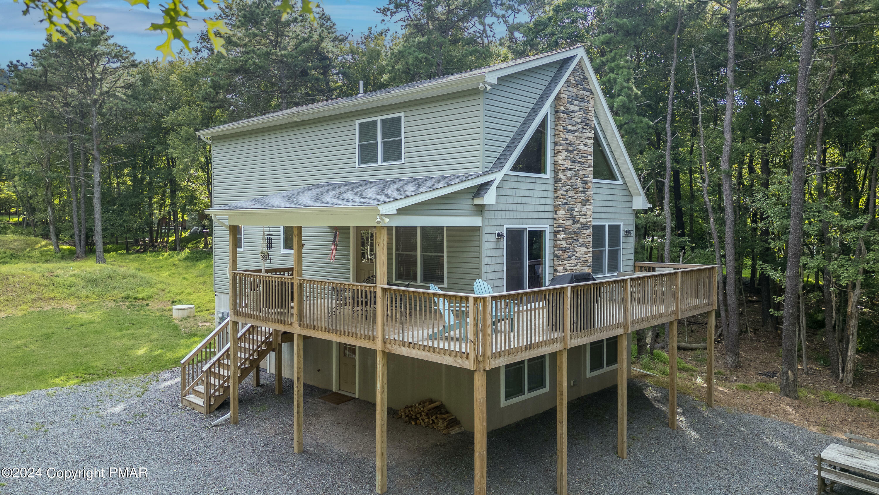 Property Photo:  112 Hunt Trail  PA 18210 