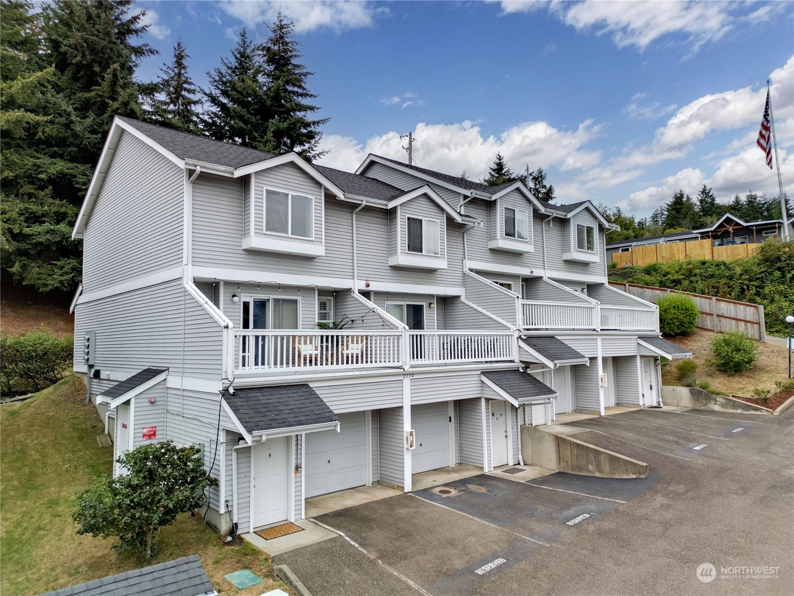 Property Photo:  2250  Highview Lane W A101  WA 98312 