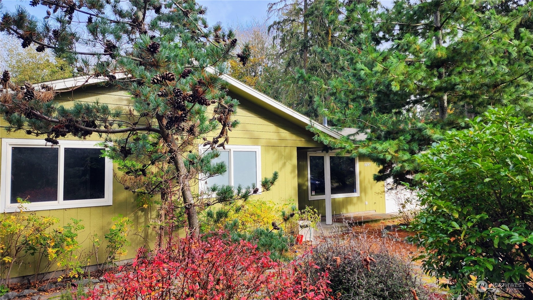 Property Photo:  1695 Vine Maple Lane  WA 98292 