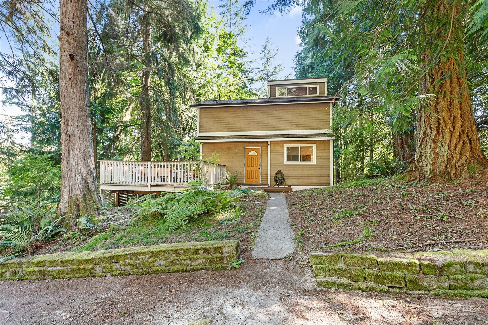 Property Photo:  23 Hillside Place  WA 98229 