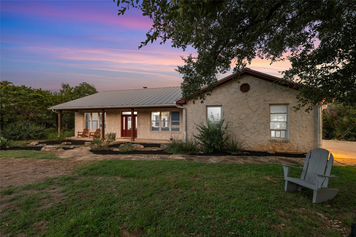 Property Photo:  951 Longview Circle  TX 78620 