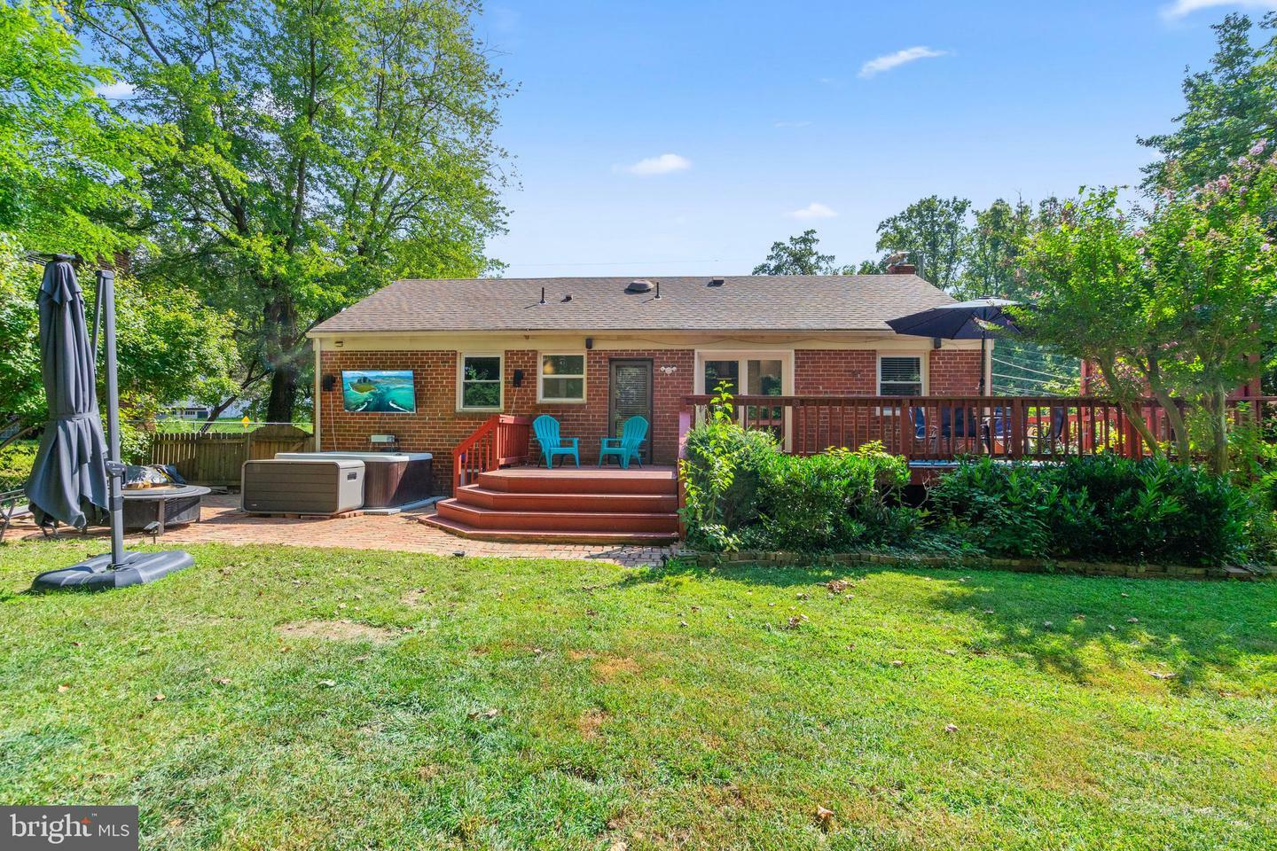 Property Photo:  10718 Joyce Drive  VA 22030 