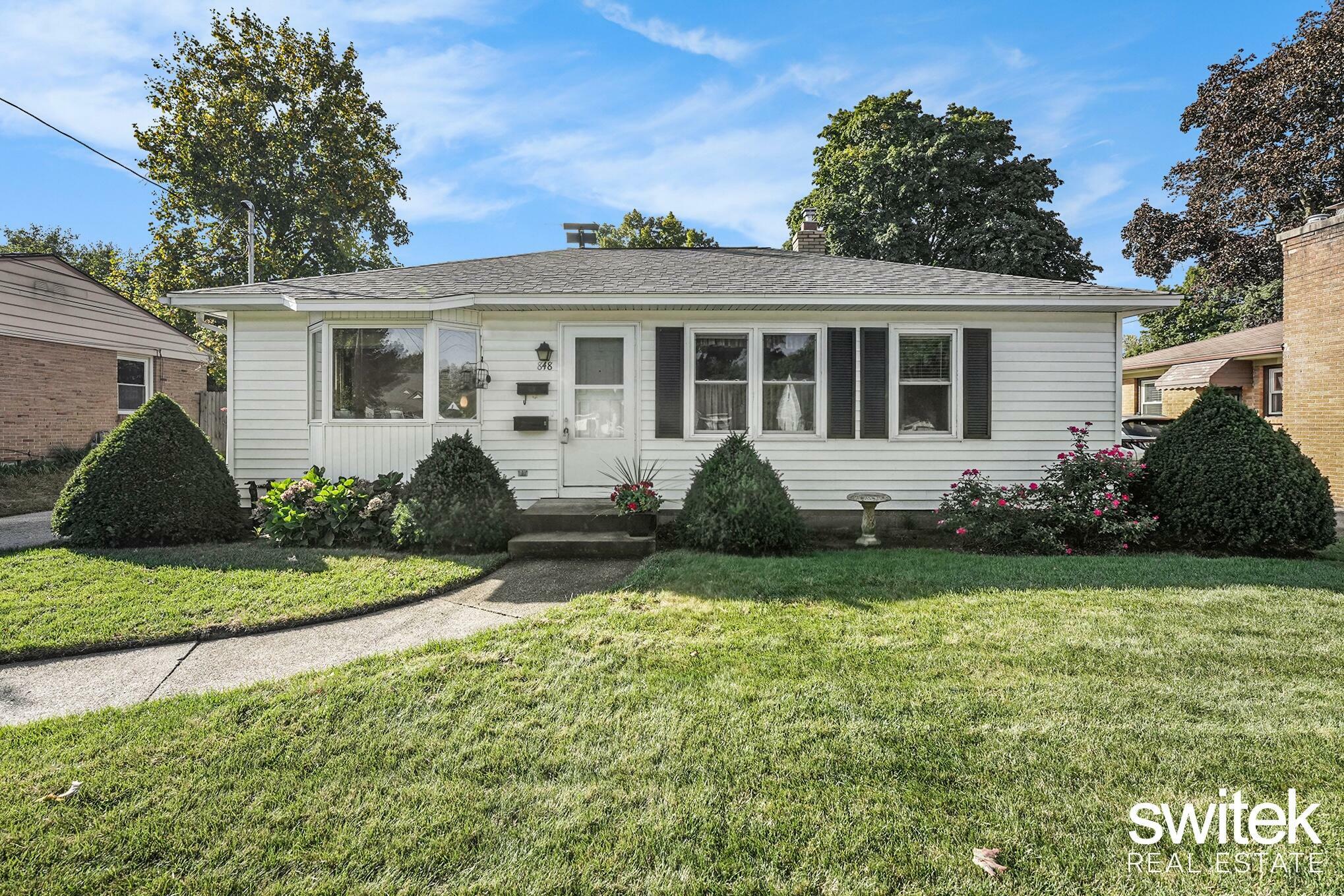 Property Photo:  848 Ariebill Street SW  MI 49509 