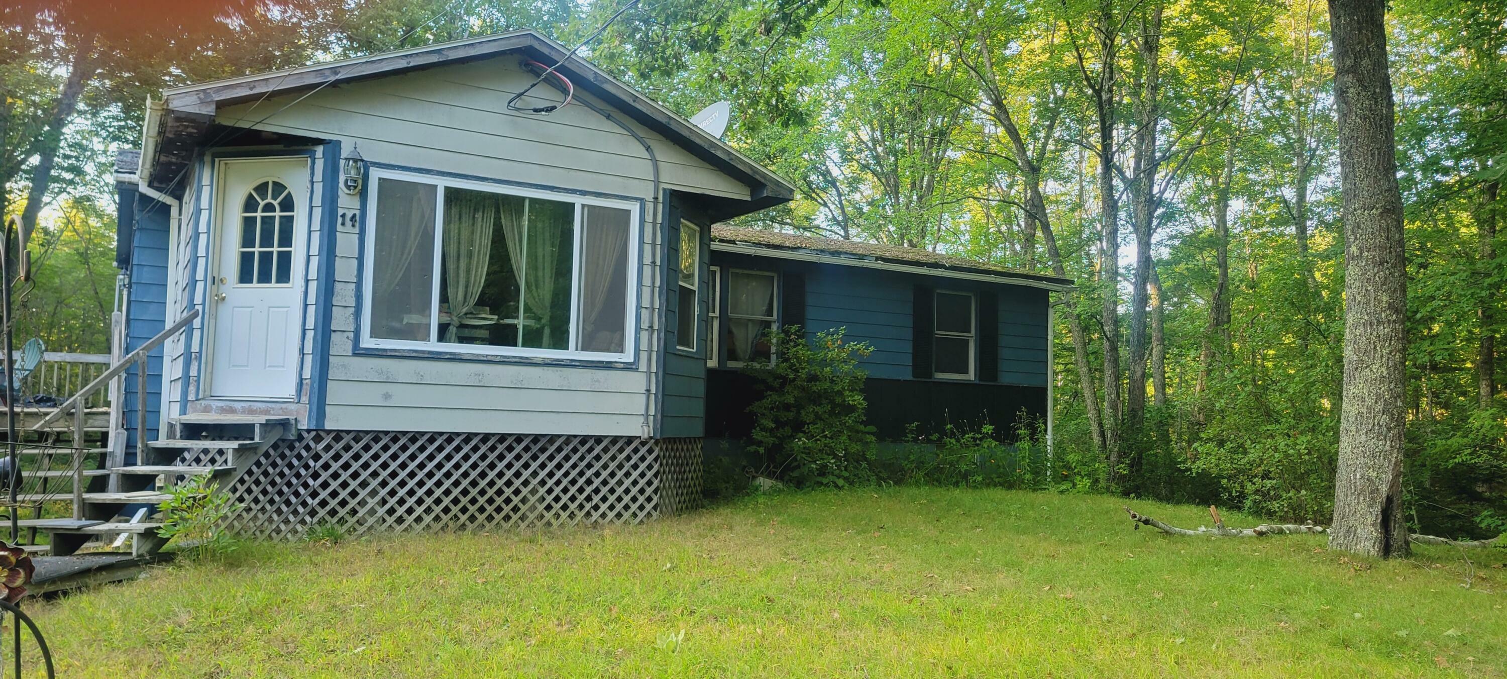 Property Photo:  14 Meadow Street  ME 04856 