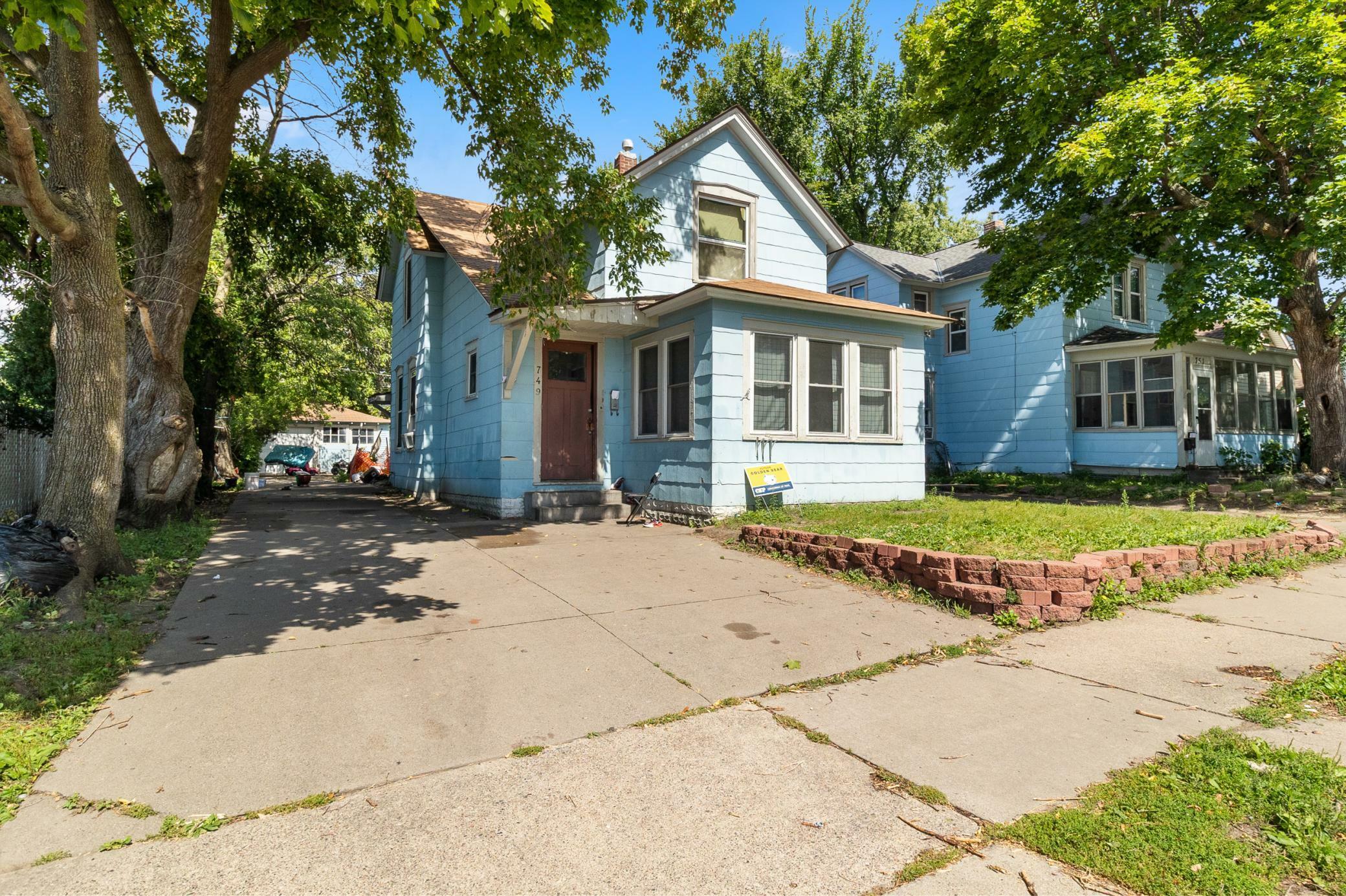 Property Photo:  749 Bush Avenue  MN 55106 