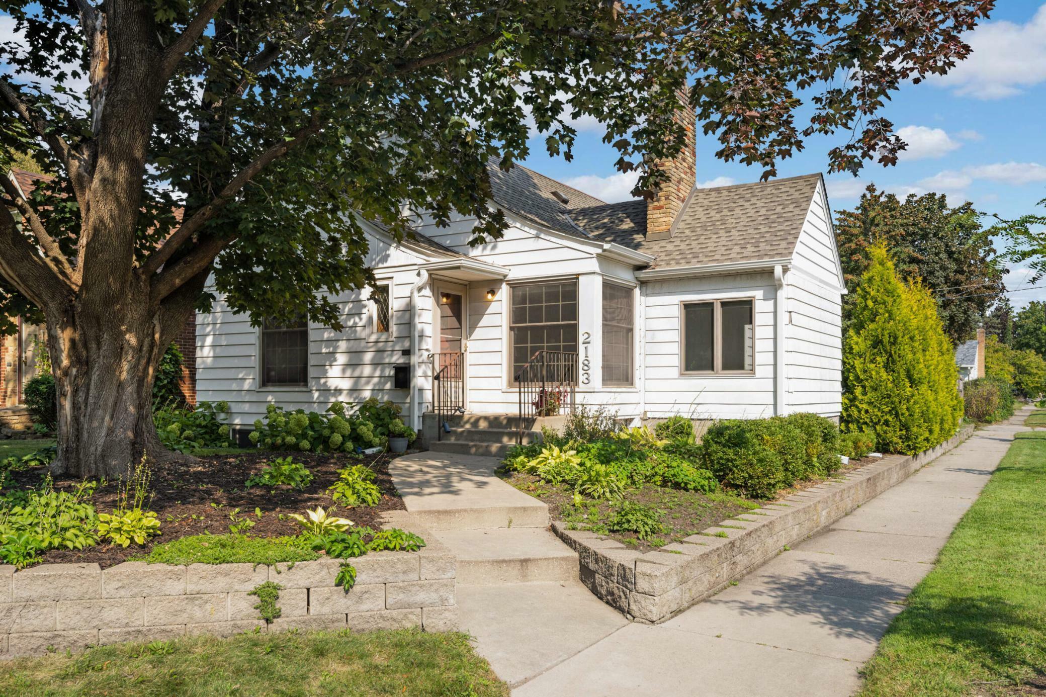 Property Photo:  2183 Bayard Avenue  MN 55116 