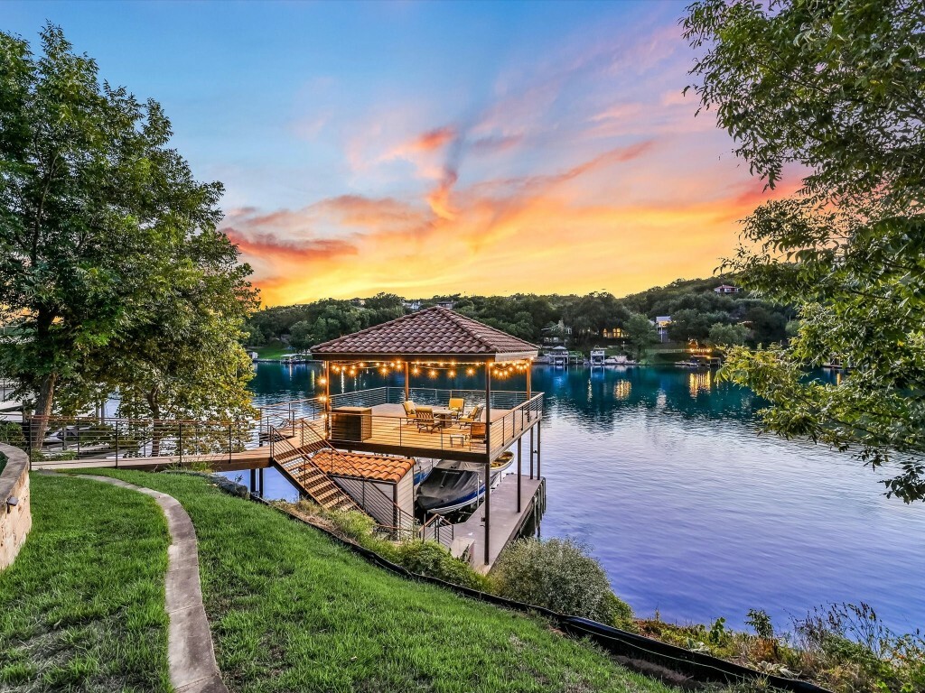 14608 Flat Top Ranch Road  Austin TX 78732 photo