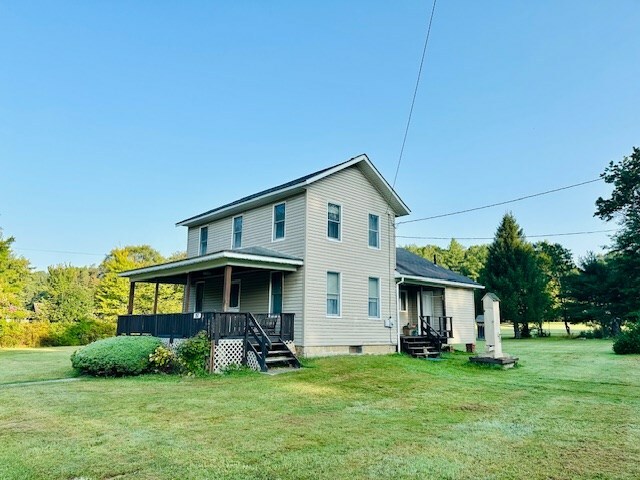 Property Photo:  157 Sunny Road  PA 16332 