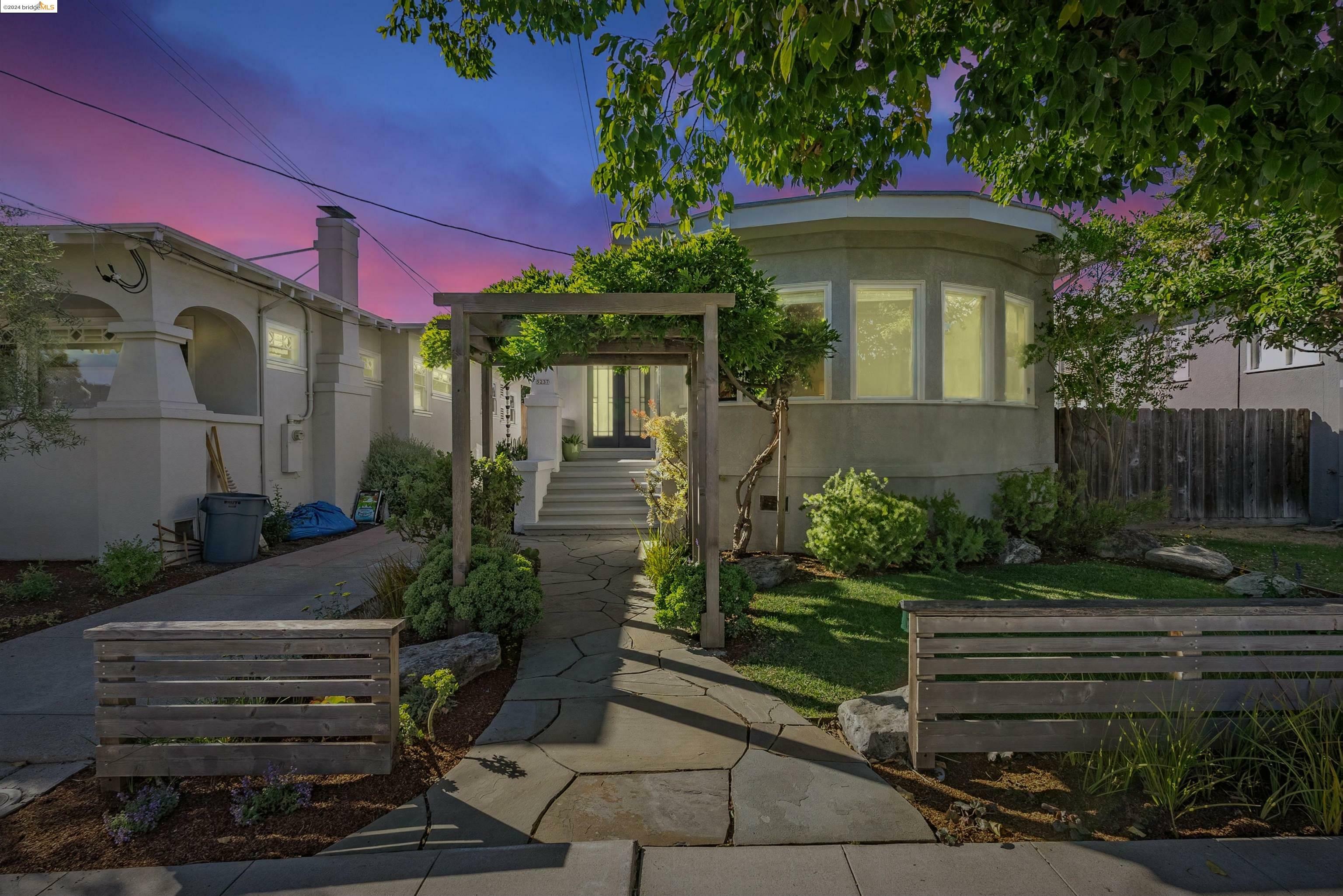 Property Photo:  5237 James Ave  CA 94618 