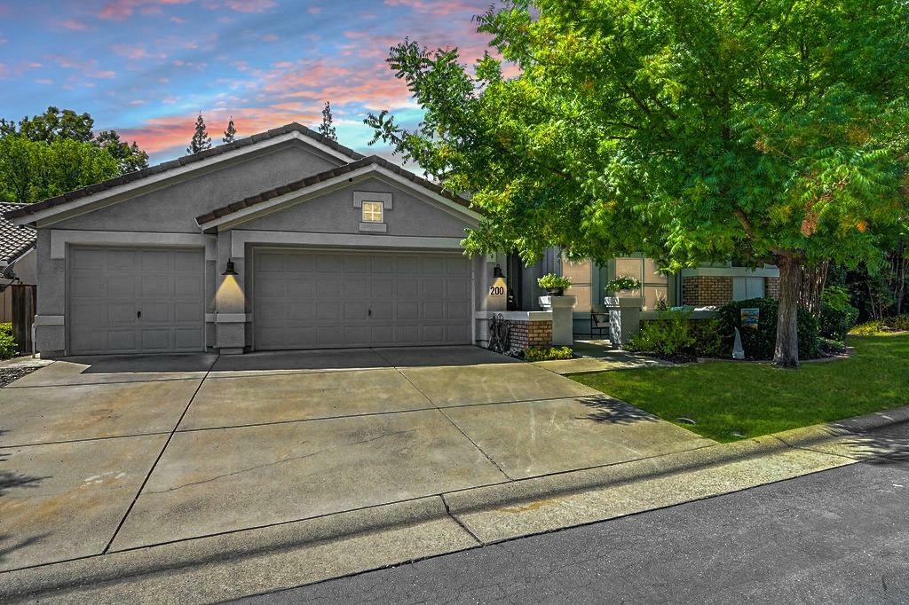 Property Photo:  200 Ironstone Court  CA 95747 