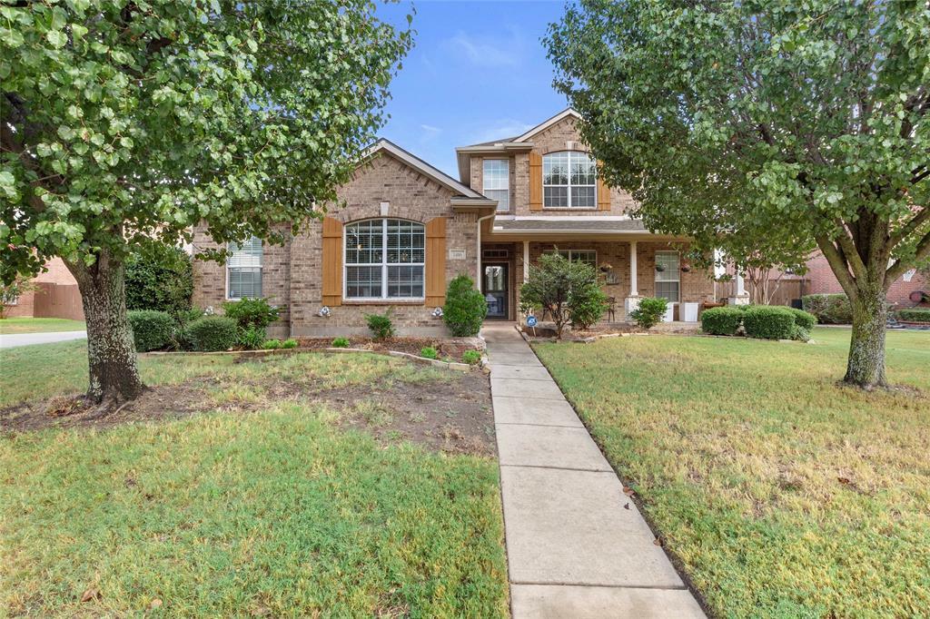 Property Photo:  1416 Elkmont Drive  TX 75098 