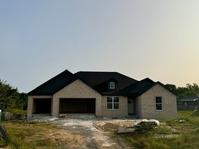 Property Photo:  104 Duffy Court  AR 72736 