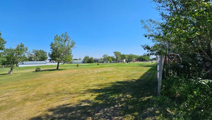 Property Photo: 5218 Imperial Lane AB T0C 1C0