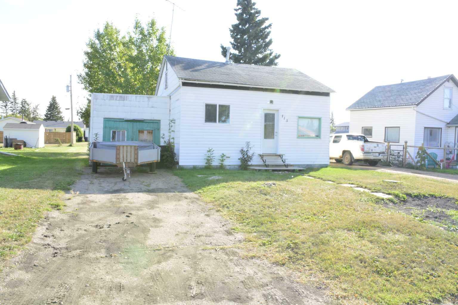 115 1 Avenue SW  Falher AB T0H 1M0 photo