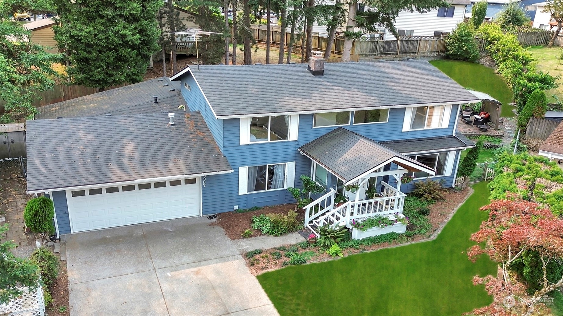 Property Photo:  3307 SW 331st Street  WA 98023 