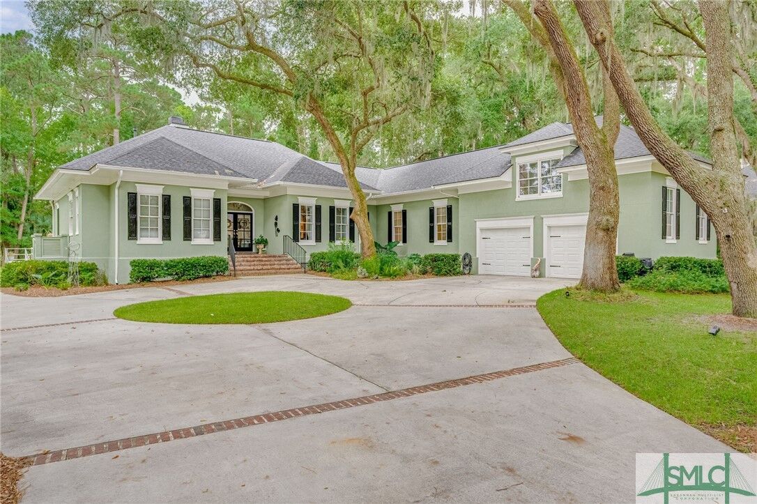 Property Photo:  4 Angler'S Court  GA 31411 