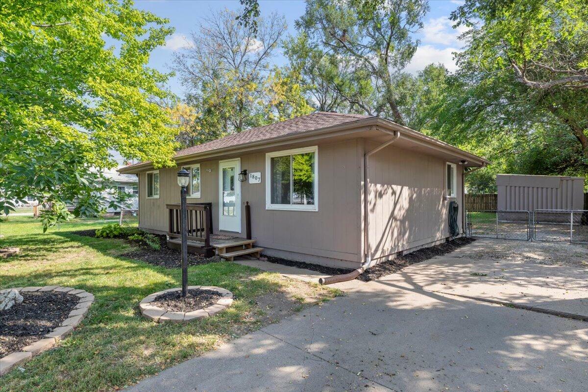 Property Photo:  1807 S 13  Street  IA 51501 