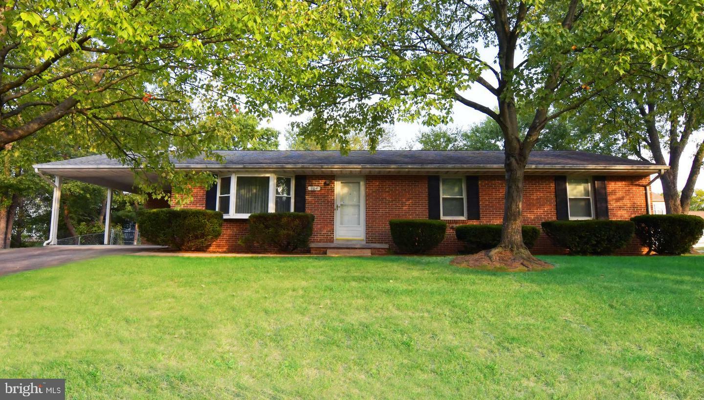 Property Photo:  104 Yale Drive  VA 22602 