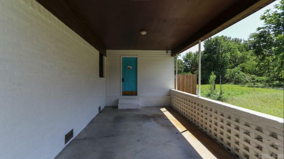 Property Photo:  413 N 10th Avenue  AR 72450 