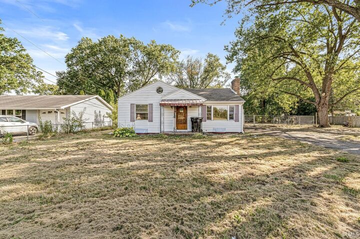 19638 Auten Road  South Bend IN 46637 photo