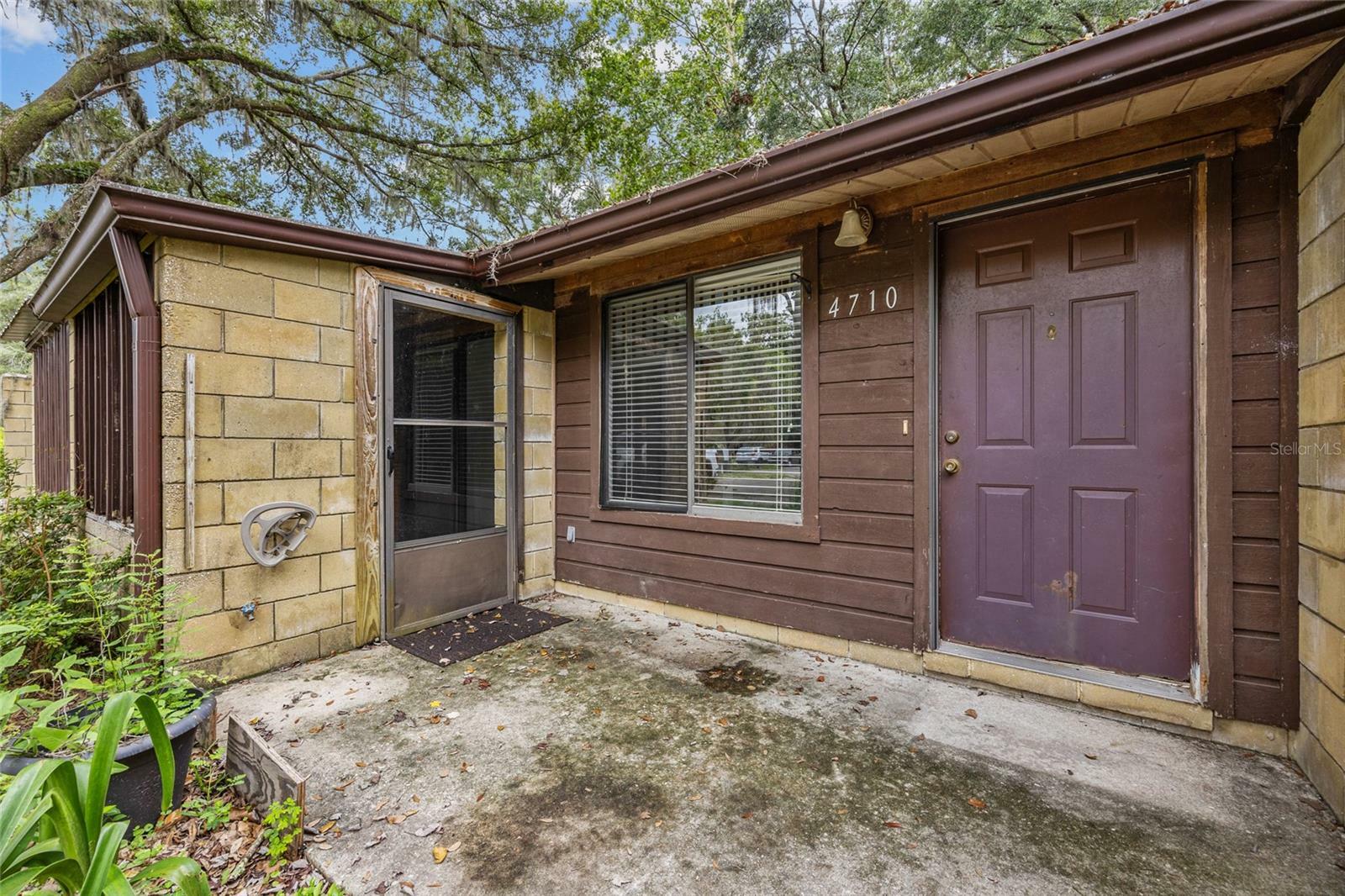 Property Photo: 4710 SW 67th Terrace FL 32608