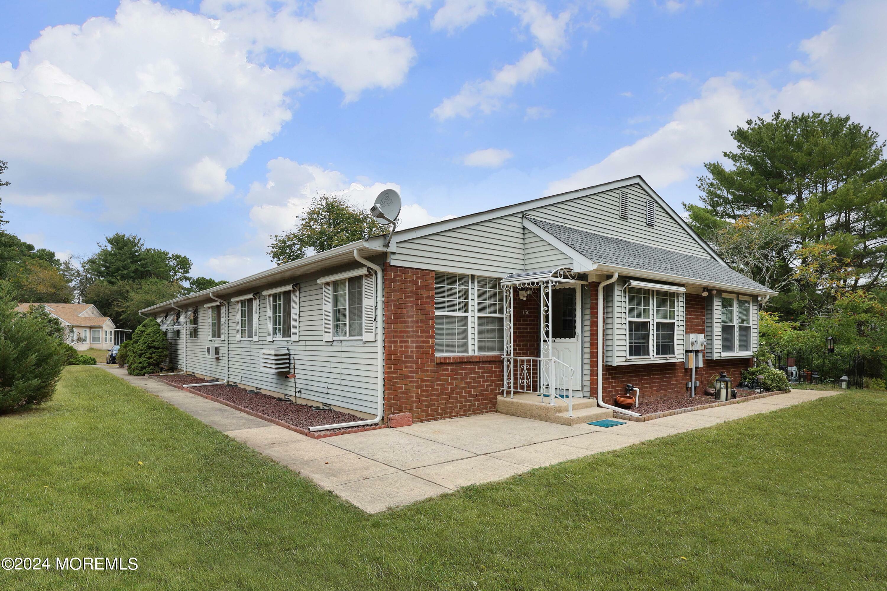 Property Photo:  13 Golden Court C  NJ 08759 