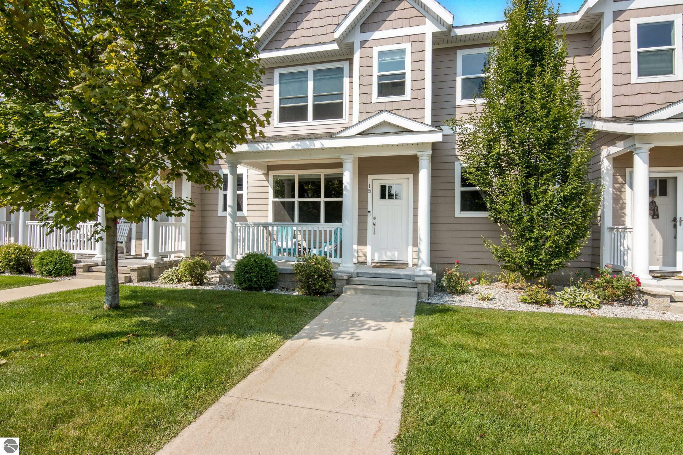 Property Photo:  976 Lake Ridge Drive  MI 49684 