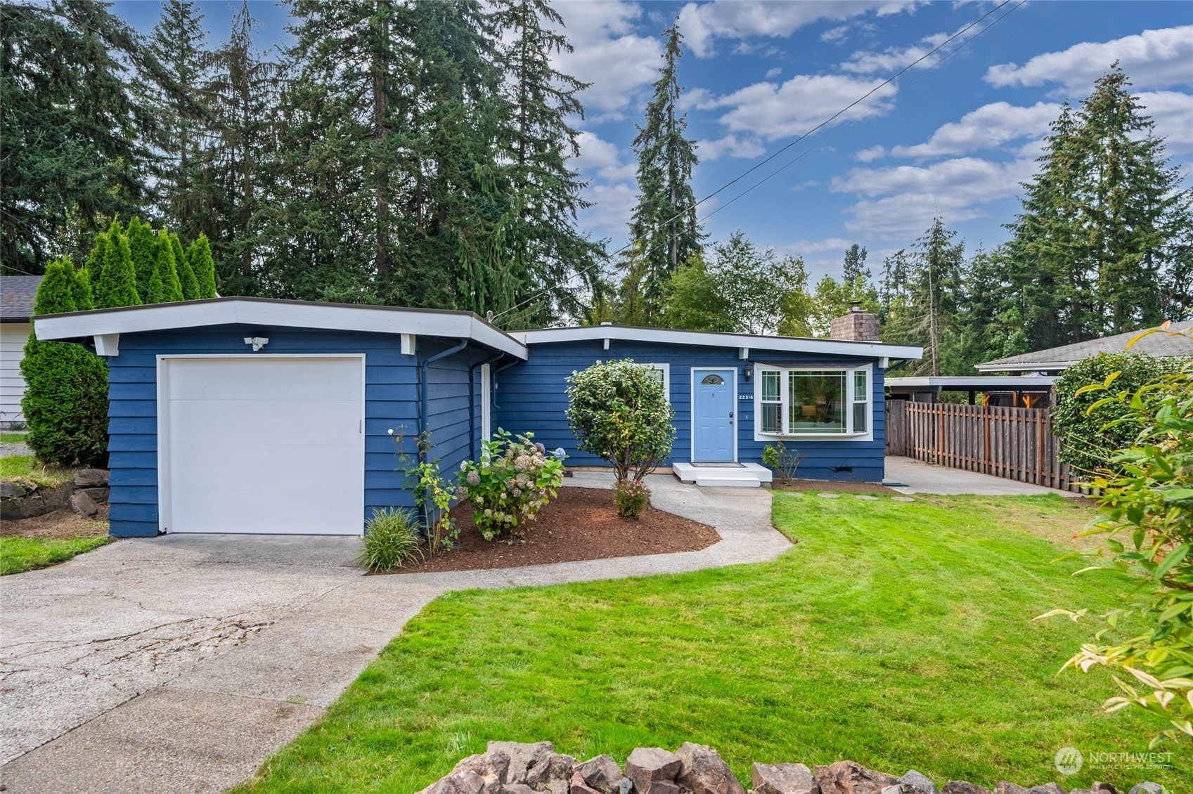 Property Photo:  22316 64th Avenue W  WA 98043 