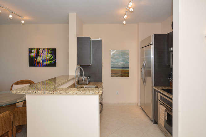 Property Photo:  550 Okeechobee Boulevard 725  FL 33401 