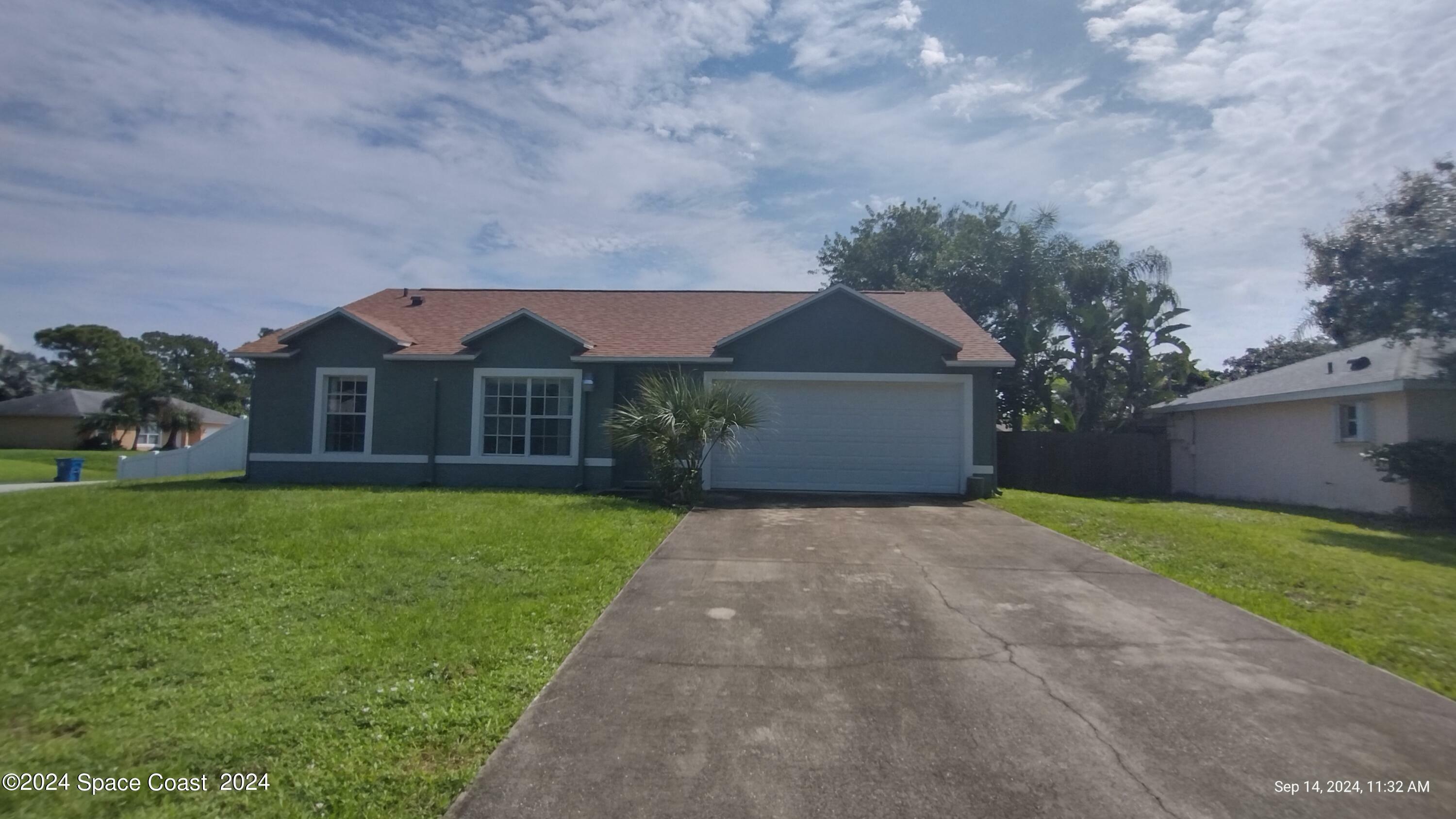 Property Photo:  669 Gerhard SW  FL 32908 