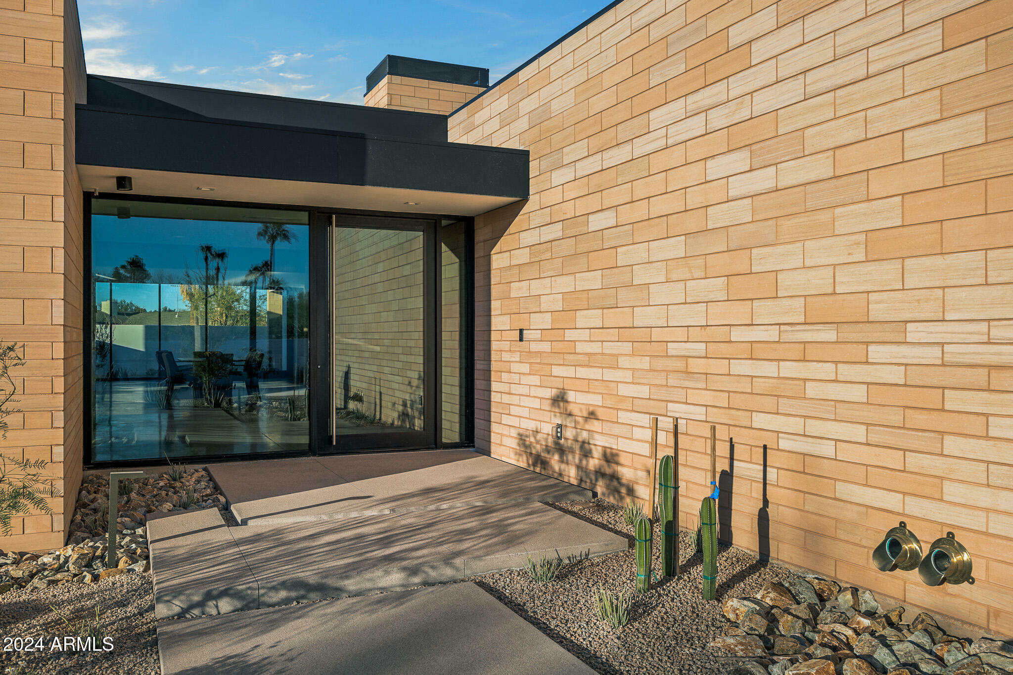 Property Photo: 7501 E Palo Verde Drive 8 AZ 85250