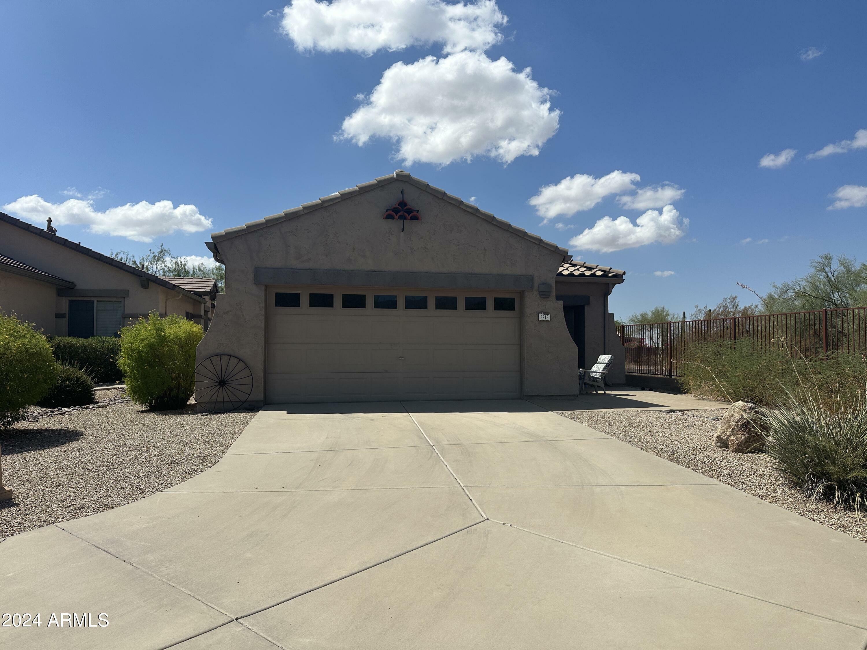 Property Photo:  8218 S Hidden Trail Court  AZ 85118 