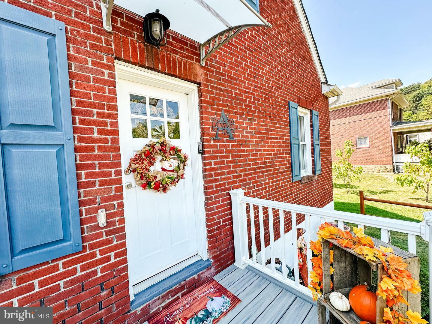 Property Photo:  7 Holly Avenue  MD 21502 