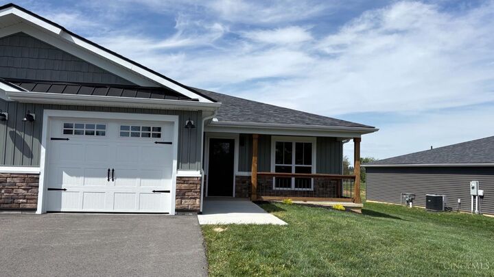 Property Photo:  7615 Pea Ridge Road  OH 45133 