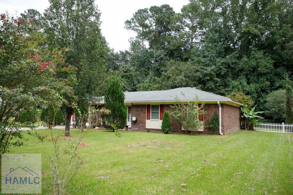 Property Photo:  405 Simpson Street  GA 31313 