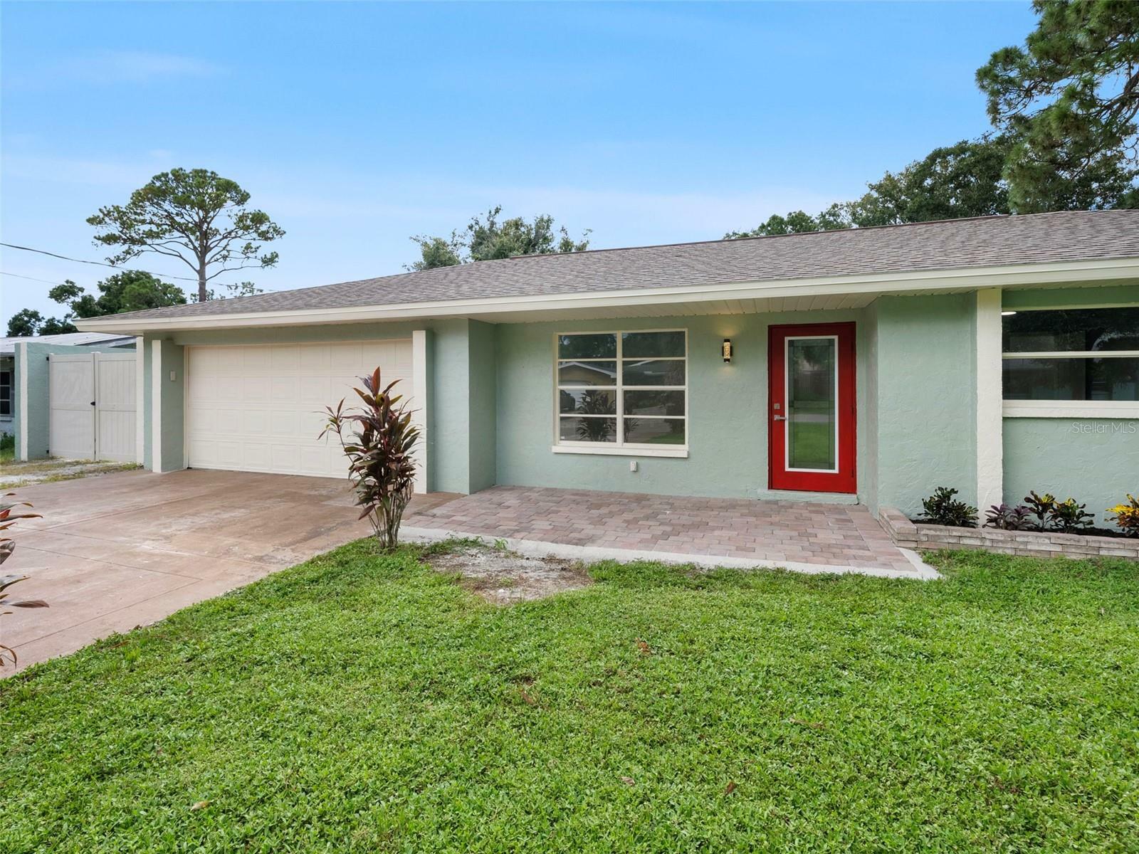 5680 Blount Avenue  Sarasota FL 34231 photo