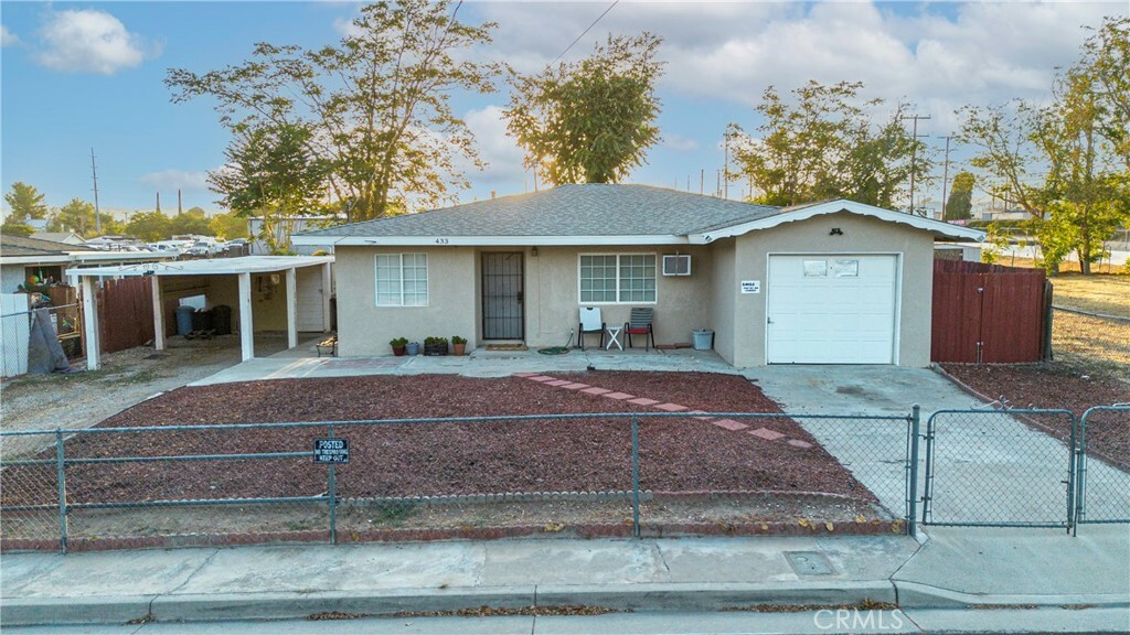 Property Photo:  433 S Florida Street  CA 92220 